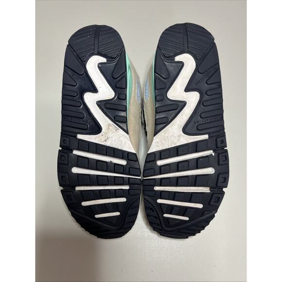 Size 3Y (PS) - Nike Air Max 90 SE Low Patches - Picture 8 of 8